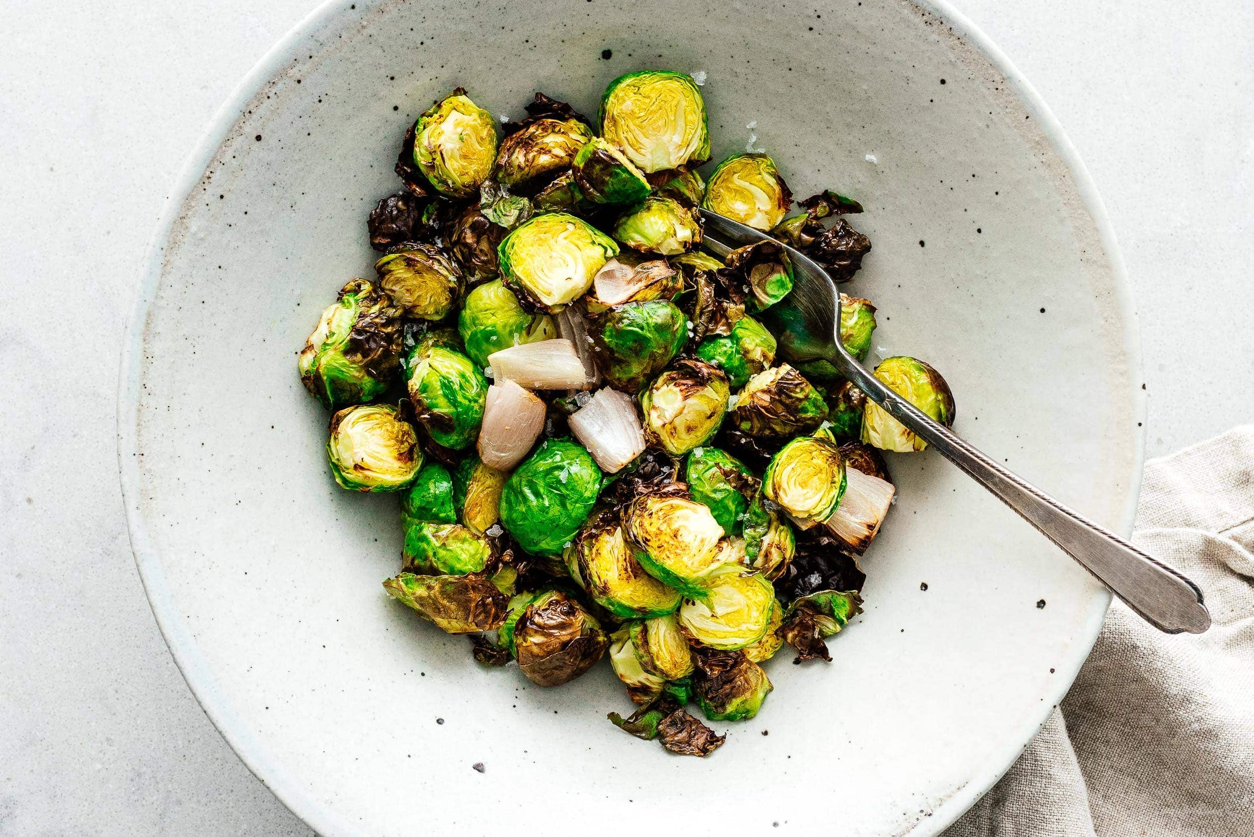 air fryer brussels sprouts | www.iamafoodblog.com