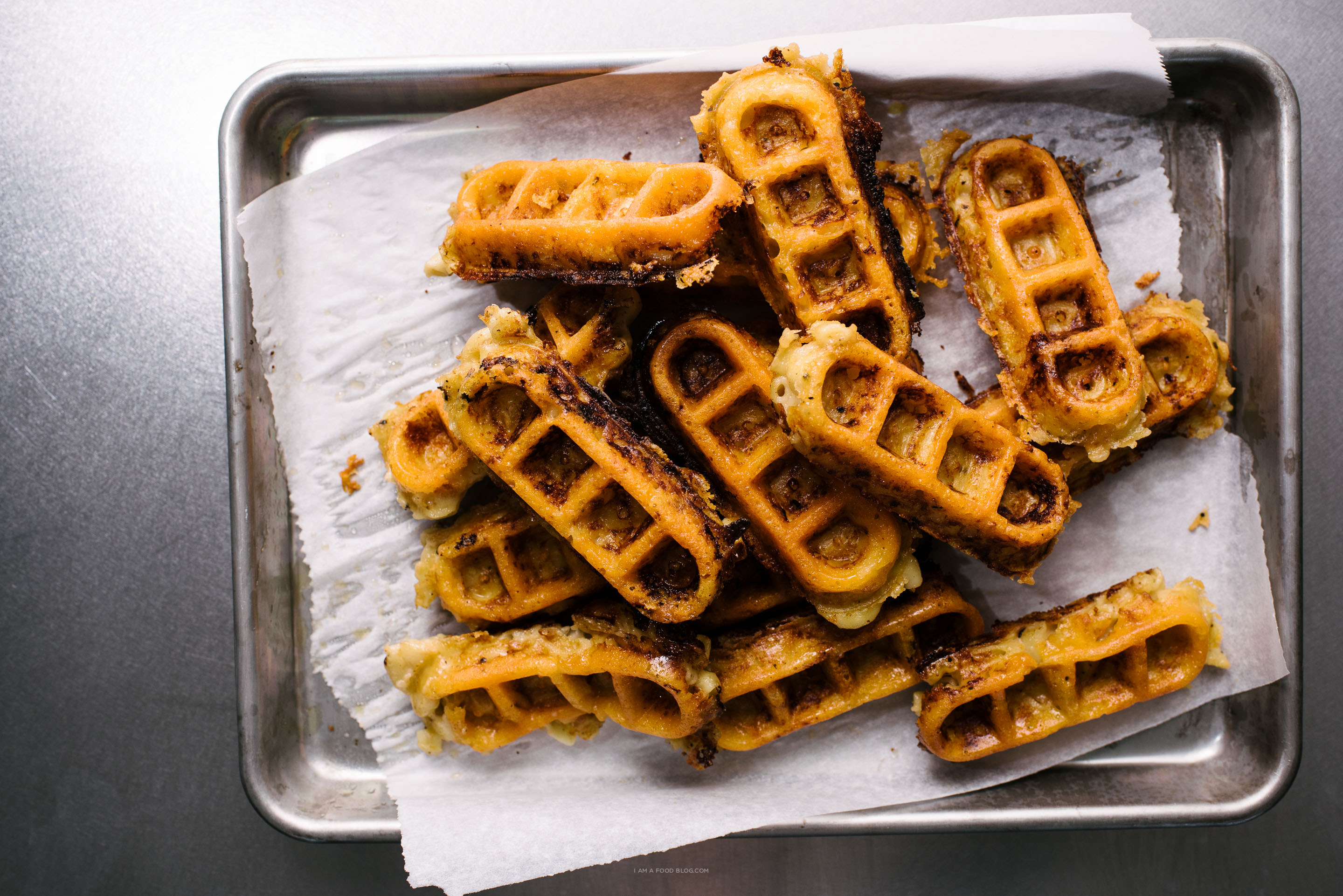 mac and cheese waffles - www.iamafoodblog.com