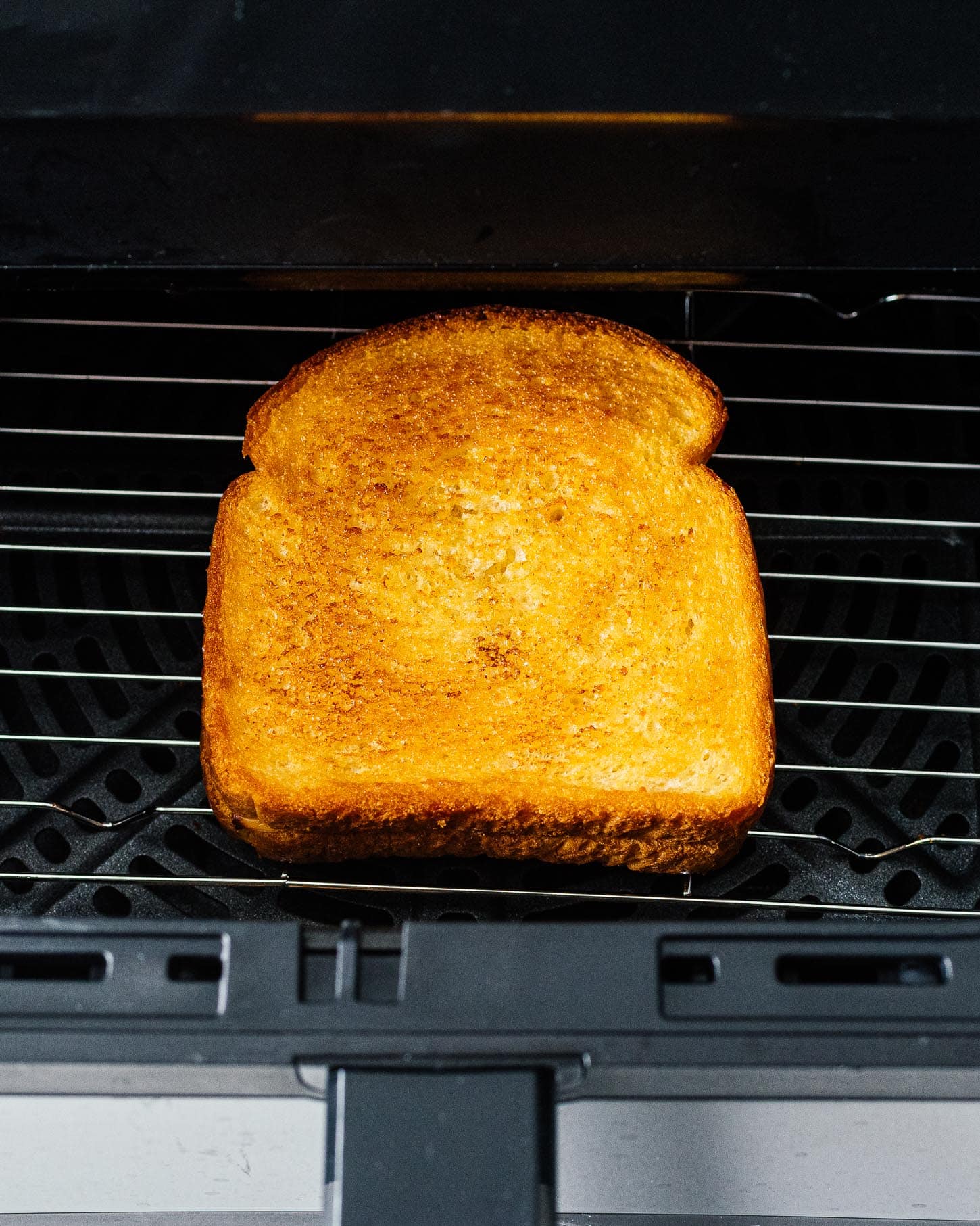 air fryer grilled cheese recipe | www.iamafoodblog.com