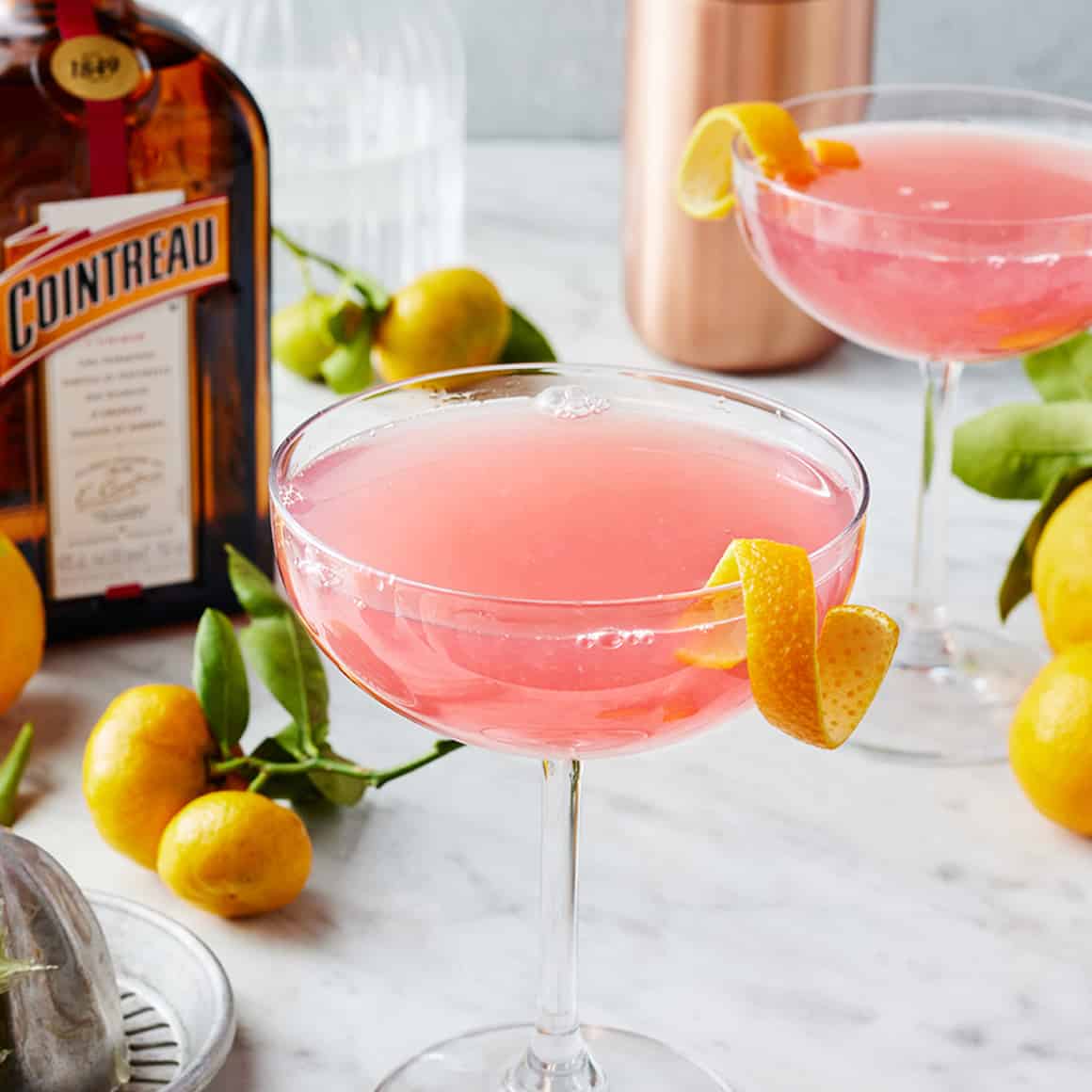 Best Thanksgiving cocktails - Cosmopolitan
