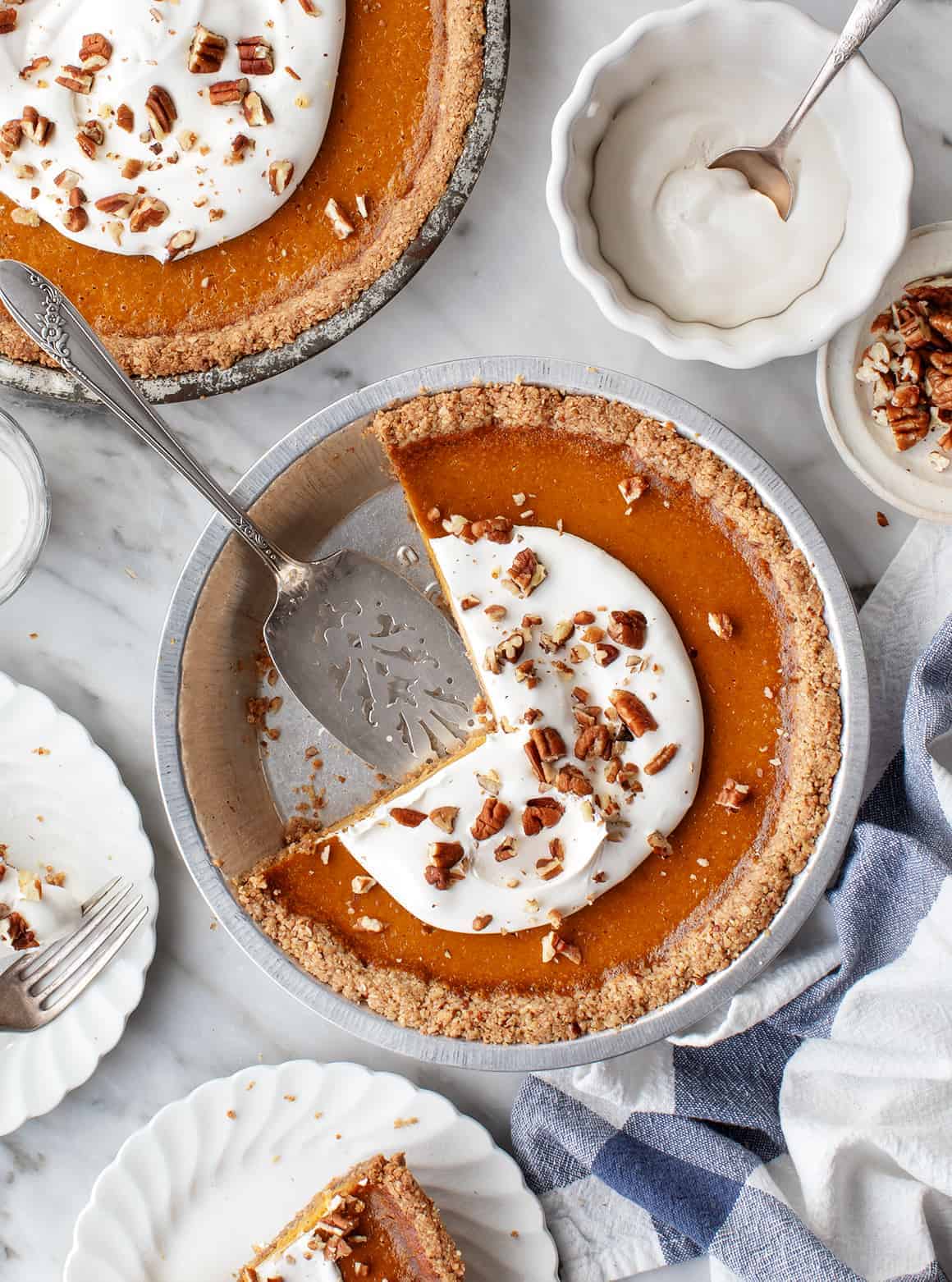 best Thanksgiving desserts - pumpkin pie