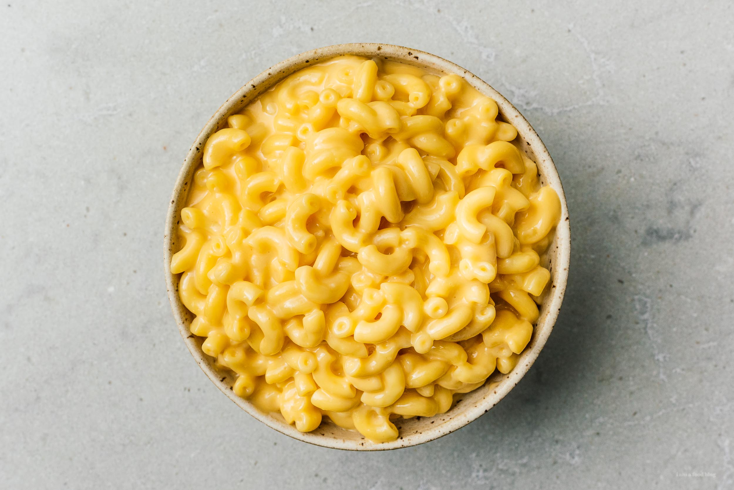 Velveeta Mac and Cheese | www.iamafoodblog.com