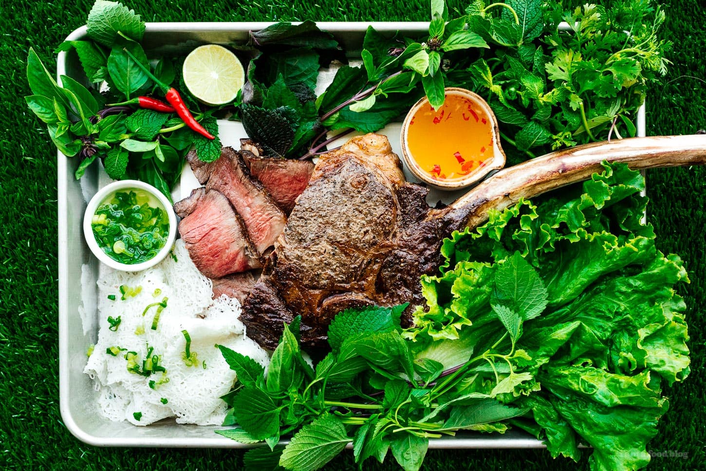 A Tomahawk Steak for Your Christmas Dinner | www.iamafoodblog.com