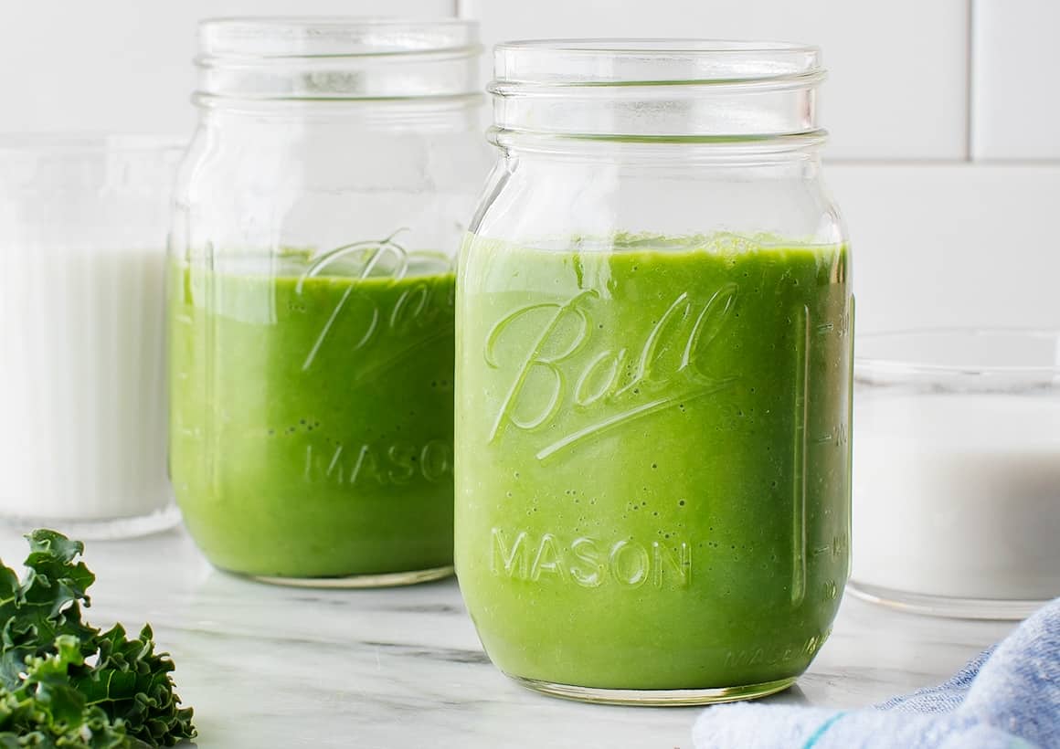 Healthy kale smoothie recipe
