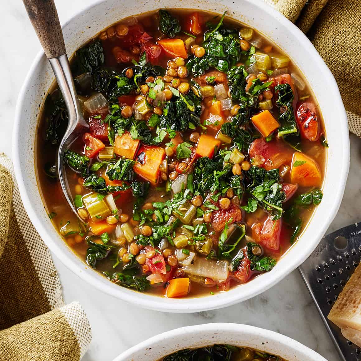 Vegan meal prep ideas - lentil soup