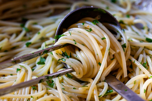 spaghetti alio e olio-5